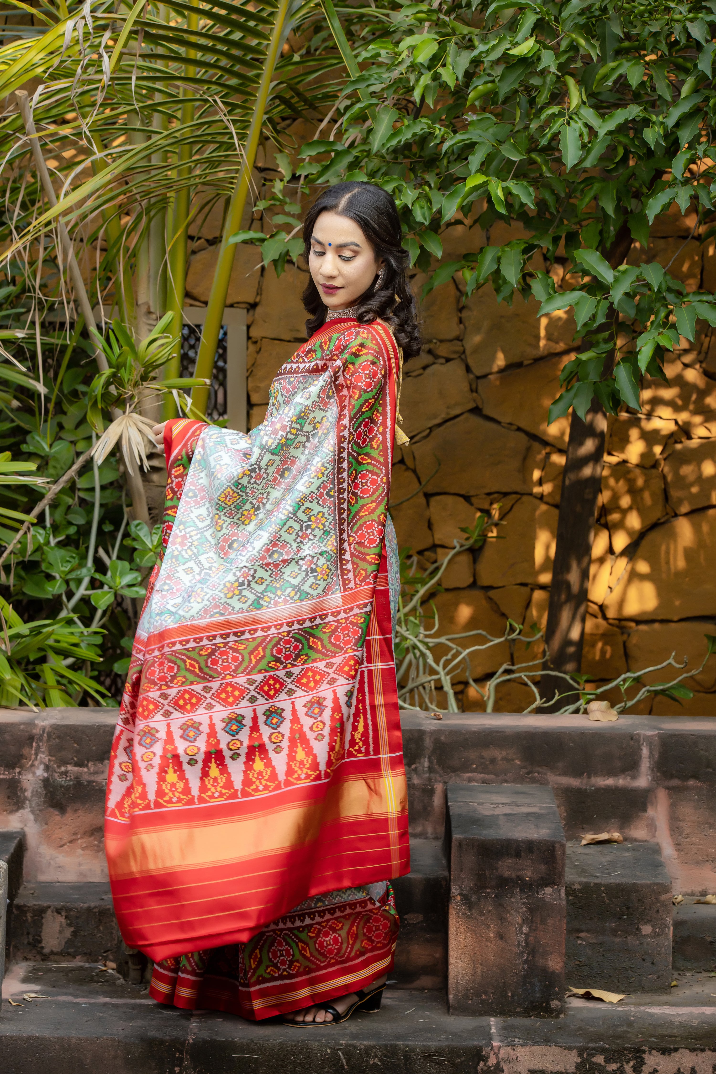 Single Ikat Patola Saree