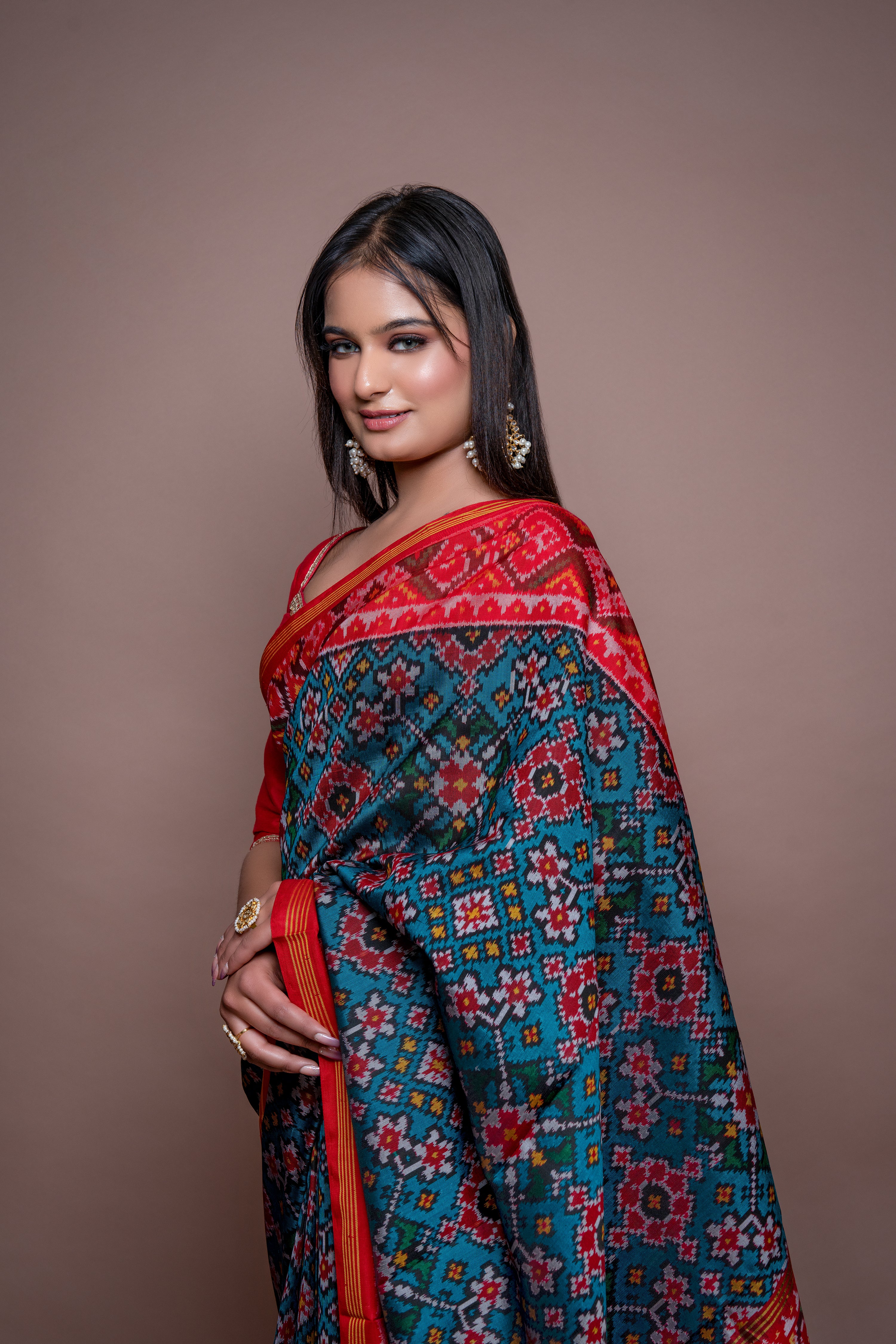 Single Ikat Patola Saree